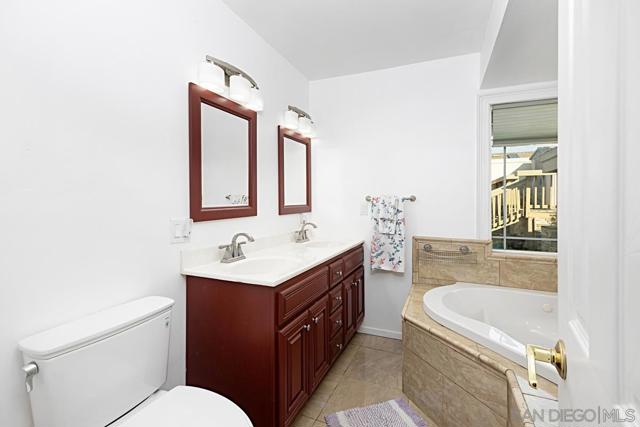 Image 15 of 28 For 4870 Mt Armour Dr