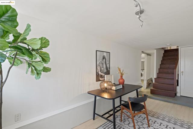 355 Arlington Ave., Berkeley CA: https://media.crmls.org/mediaz/70b5816c-d828-421a-8886-b538bed06820.jpg