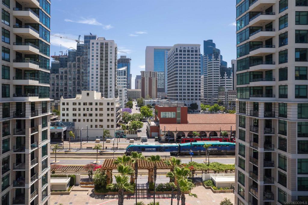 MLS #250029737SD img 44