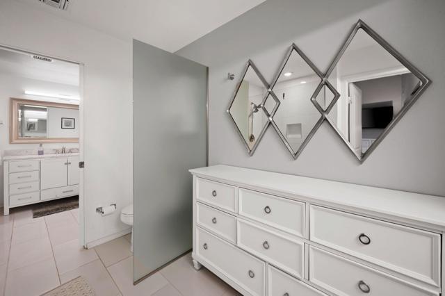312 Forest Hills Drive, Rancho Mirage CA: https://media.crmls.org/mediaz/70b6a3ce-fd7e-4a00-abb0-155c5913d66b.jpg