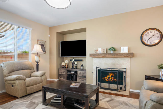 65565 Acoma Avenue, Desert Hot Springs CA: https://media.crmls.org/mediaz/70b71876-0a22-4639-931d-278da19ca077.jpg