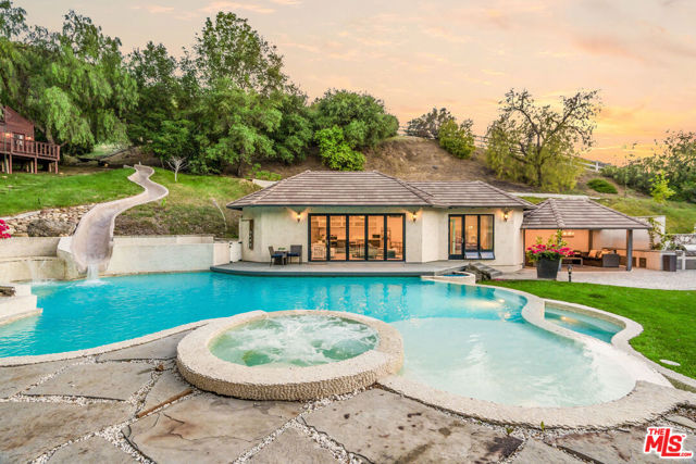 204 Bell Canyon Road, Bell Canyon CA: https://media.crmls.org/mediaz/70b71dad-3ac2-4e00-ab21-676e83e7940e.jpg