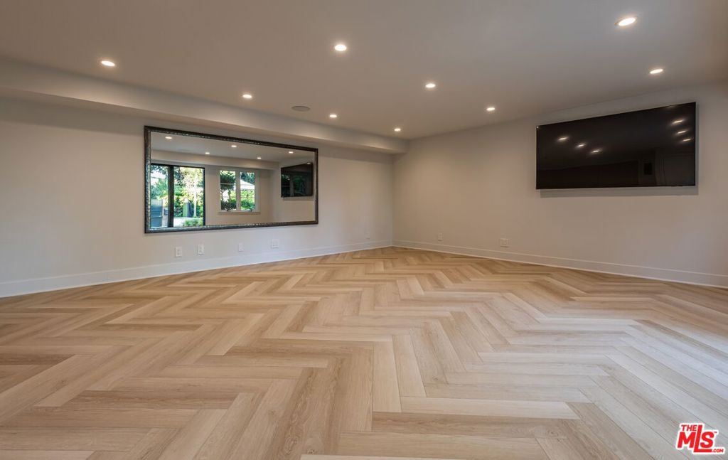 MLS #26862555 image #45