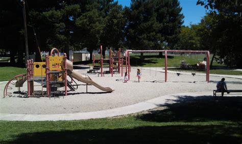1105 Valota Road, Redwood City CA: https://media.crmls.org/mediaz/70b84b81-9988-4860-89e5-0fea2caddc06.jpg