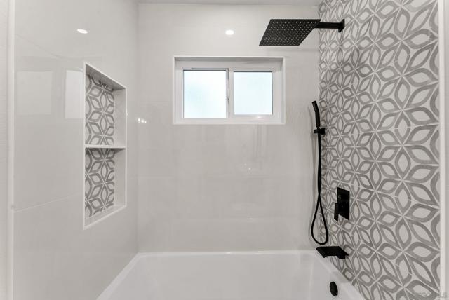 Image 22 of 31 For 2415 Galahad Rd.