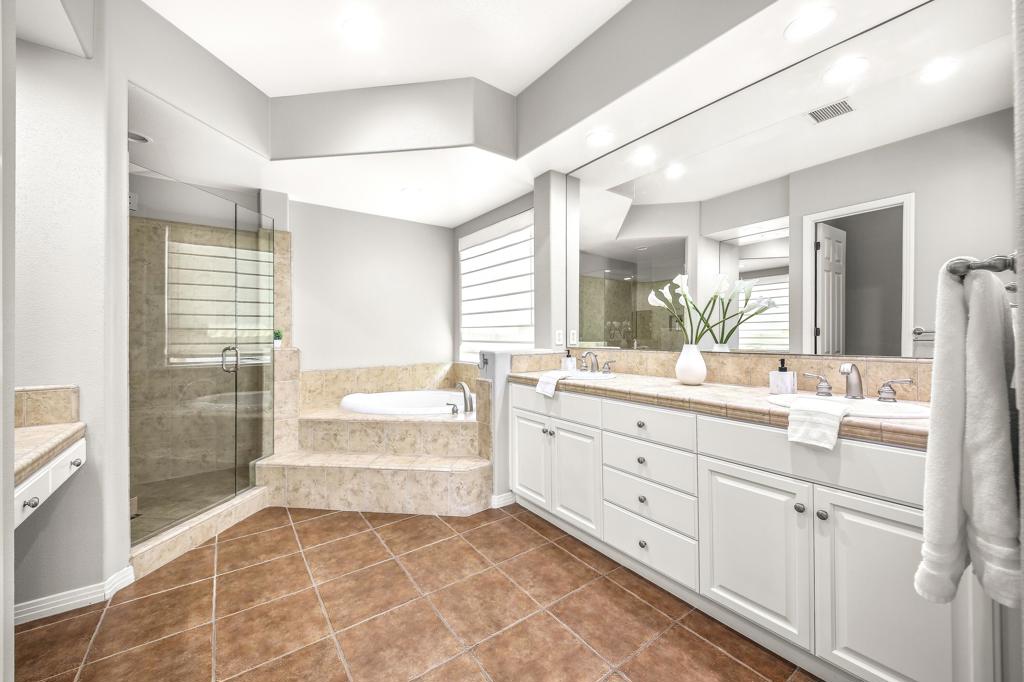 MLS #219137642DA image #32