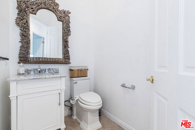 Powder room