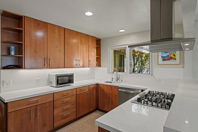 3483 Ocean Avenue, Carmel CA: https://media.crmls.org/mediaz/70b9d44f-4f9f-41e6-bc51-ec7d35346fd7.jpg