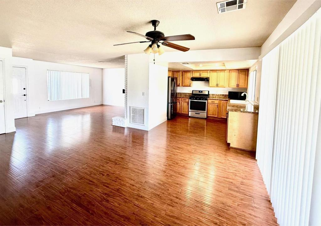 MLS #219138870DA image #2