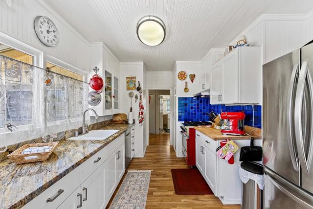 150 Darwin Street, Santa Cruz CA: https://media.crmls.org/mediaz/70bb9157-a90b-4ae8-860c-d379061c4720.jpg