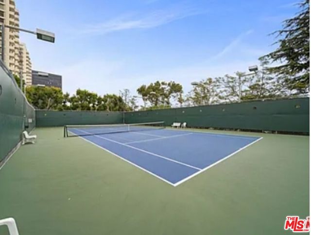 2160 E Century Parkway, Los Angeles CA: https://media.crmls.org/mediaz/70bcfa3b-b455-4f0f-bad1-6e95b0caaa32.jpg