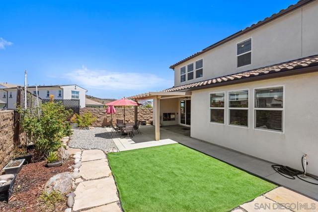 9008 Trailridge Ave, Santee CA: https://media.crmls.org/mediaz/70be7961-96a7-4074-94b4-f0c6d7b6530d.jpg