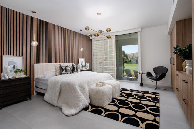 172 Desert Lakes Drive, Palm Springs CA: https://media.crmls.org/mediaz/70bf0ba1-6aa2-4584-9042-f2dfeb9c40c9.jpg