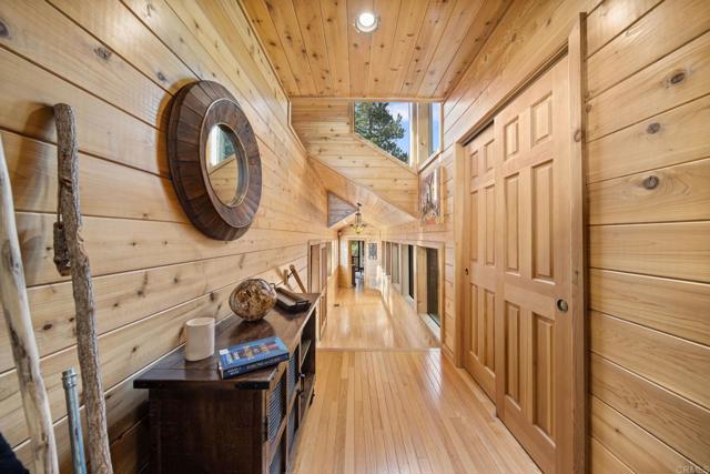 Image 5 of 75 For 24938 Roble Drive