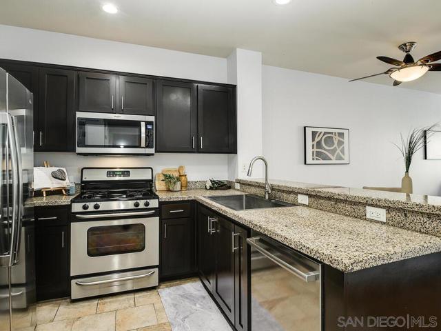 450 J St, San Diego CA: https://media.crmls.org/mediaz/70c0f09d-372e-4140-8556-55e2b810707a.jpg