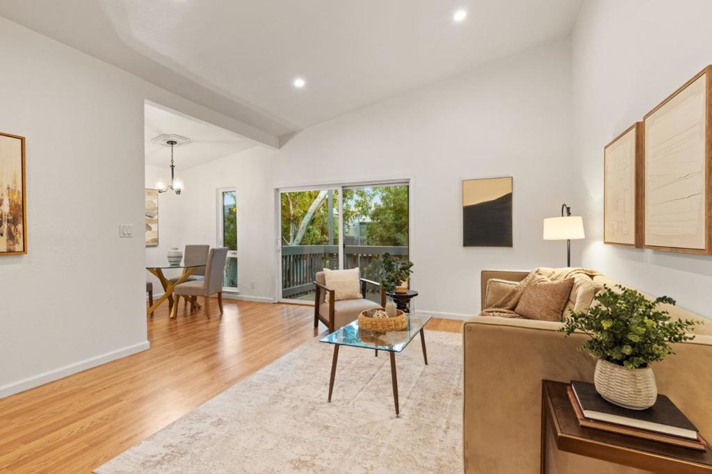 58 Laurie Meadows Drive #3