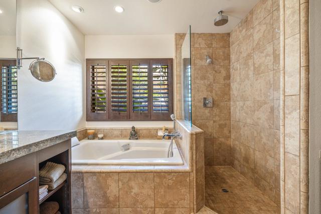 74903 Chateau Circle, Indian Wells CA: https://media.crmls.org/mediaz/70c2188f-c96b-4603-922e-d6b2315e3c65.jpg