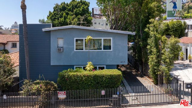 Image 6 of 25 For 1477 Havenhurst Drive