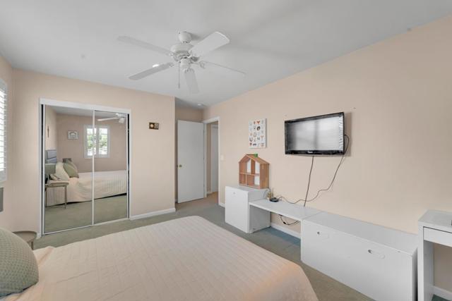 2369 S Creekside Drive, Los Banos CA: https://media.crmls.org/mediaz/70c37b5d-e8c6-4681-aa3b-4388266d573d.jpg