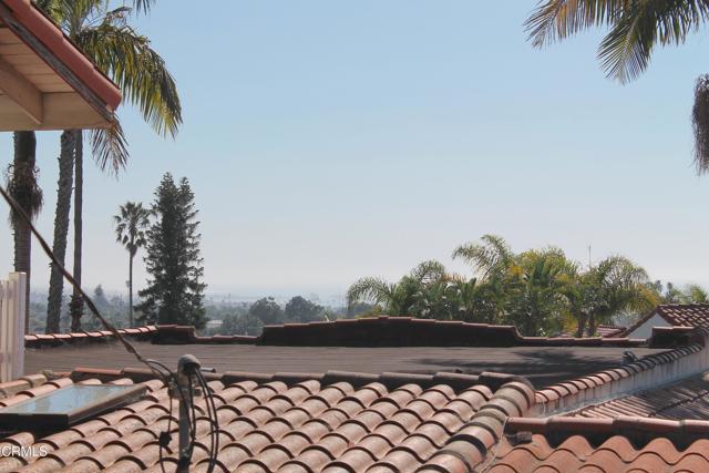 1693 Poli Street, Ventura CA: https://media.crmls.org/mediaz/70c4a412-6af3-4094-88e7-915411377d5a.jpg