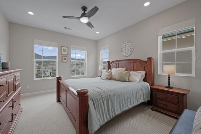 Detail Gallery Image 31 of 55 For 21541 Trail Blazer Ln, Escondido,  CA 92029 - 3 Beds | 3/1 Baths