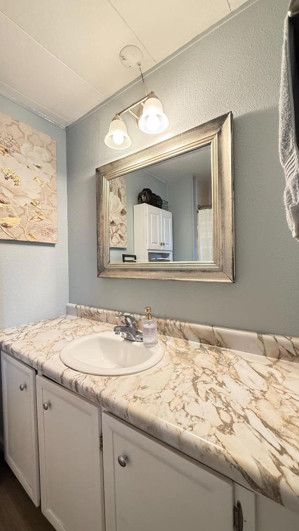1900 HWY 1 #63, Moss Landing CA: https://media.crmls.org/mediaz/70c6e734-204b-4760-a242-1c11c244be01.jpg