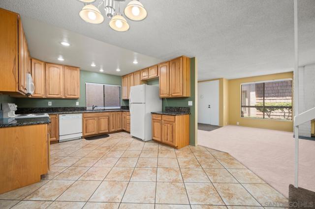 5948 Caminito Yucatan, San Diego CA: https://media.crmls.org/mediaz/70c7ae6b-34fb-400e-9c92-d887f28cf9b5.jpg