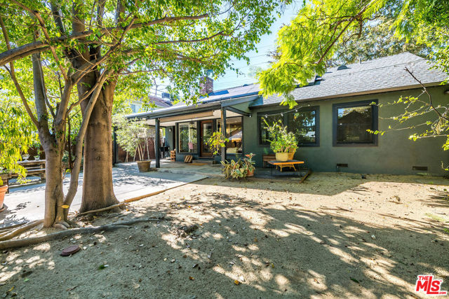 4838 Coldwater Canyon Avenue, Sherman Oaks CA: https://media.crmls.org/mediaz/70c8d9ca-a00f-495a-b7c5-d99d16a56a9a.jpg