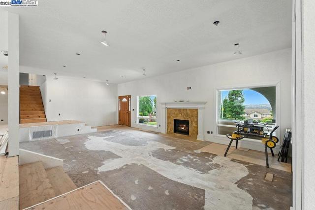 21798 Independent School Rd, Castro Valley CA: https://media.crmls.org/mediaz/70c92685-be75-4bcd-ad85-defae745d211.jpg