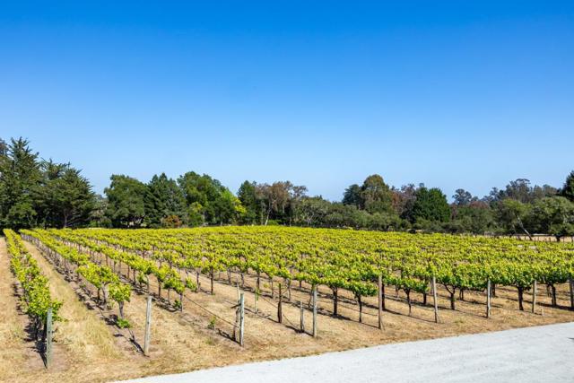 3357 Chardonnay Road, Soquel CA: https://media.crmls.org/mediaz/70c98177-b46c-4593-ba27-94ad93744cae.jpg