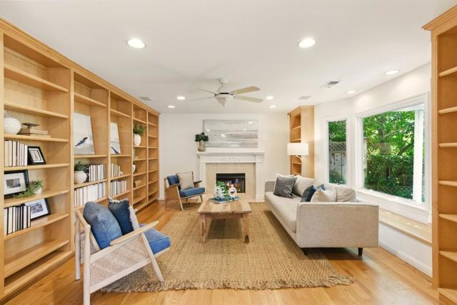 41 Regent Place, Palo Alto CA: https://media.crmls.org/mediaz/70c9e580-c63c-42e6-beba-307c32517b9d.jpg