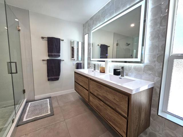 Image 32 of 55 For 72278 Barbara Drive