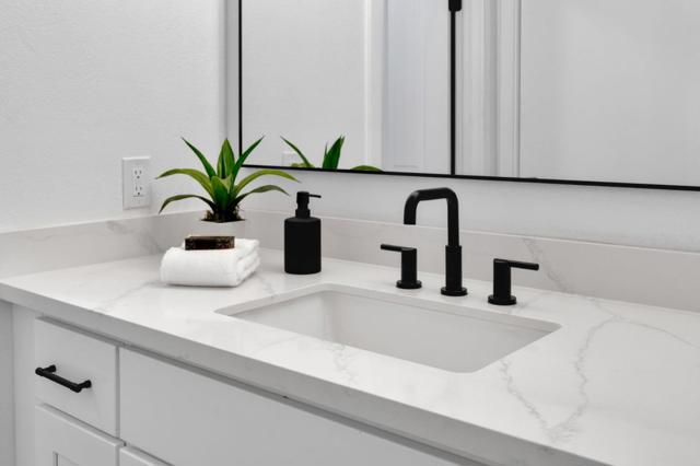 135 Calle Larga, Los Gatos CA: https://media.crmls.org/mediaz/70ca7132-9dd7-45ea-bcd9-60ba50975e39.jpg