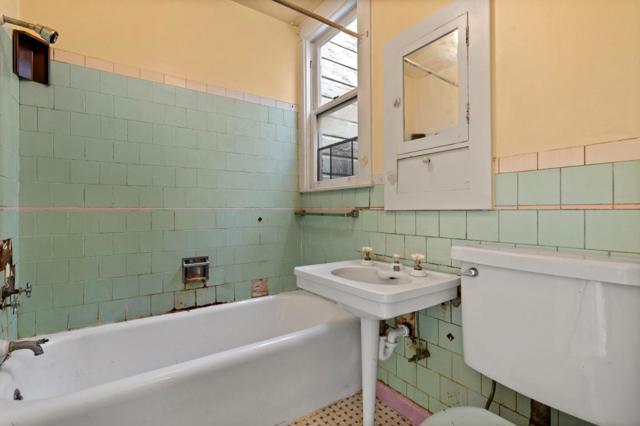 211 Crescent Avenue, San Francisco CA: https://media.crmls.org/mediaz/70cb2716-2b25-4570-a372-3254d9e1e0c2.jpg