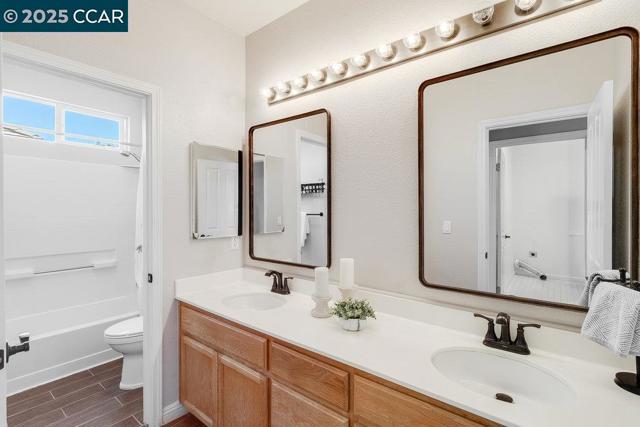 113 St Laurent Ct, Martinez CA: https://media.crmls.org/mediaz/70cc4c6b-1c16-47cb-9cbd-a2e2285ce3f5.jpg