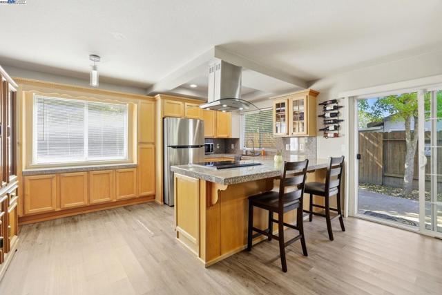 Image 14 of 33 For 9436 Bravo Way
