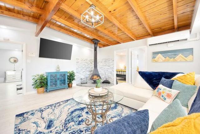 69450 Amboy Road, 29 Palms CA: https://media.crmls.org/mediaz/70cd4ed4-60f1-4cec-bac3-1eca0559740e.jpg