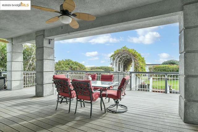 3824 Stone Rd, Bethel Island CA: https://media.crmls.org/mediaz/70ce5943-3139-4b9f-b5f0-4510646e8bf5.jpg