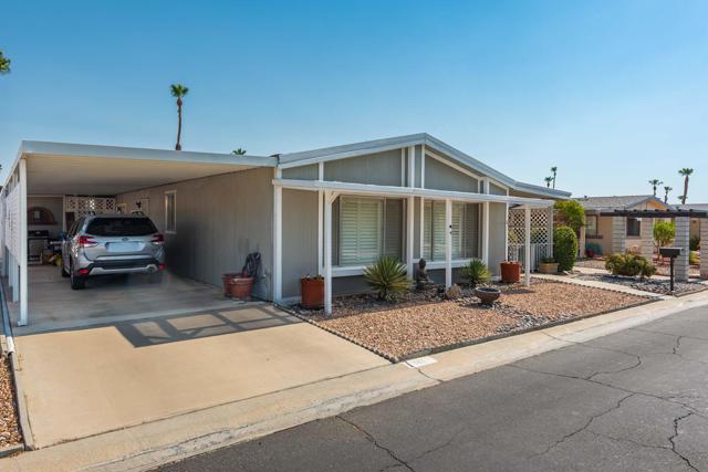 181 Zacharia Drive, Cathedral City CA: https://media.crmls.org/mediaz/70cf3c79-85df-4e5f-a4be-6659c7a9993e.jpg