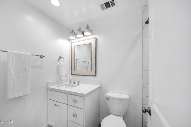 Detail Gallery Image 17 of 25 For 10555 Las Lunitas Ave, Tujunga,  CA 91042 - 3 Beds | 2 Baths