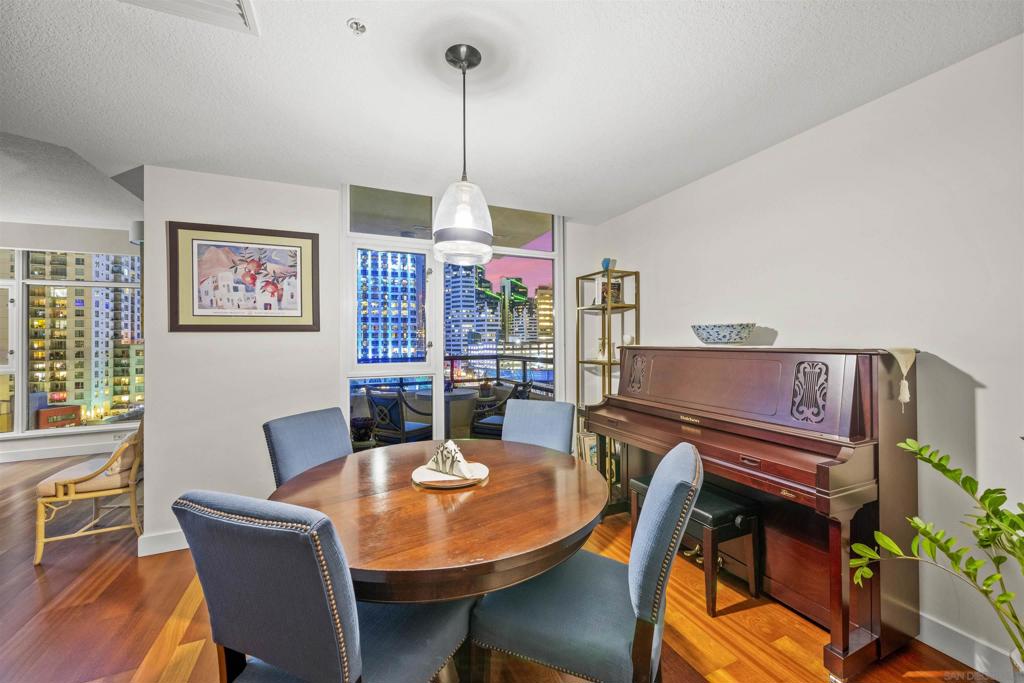 1199 Pacific Hwy - photo 6