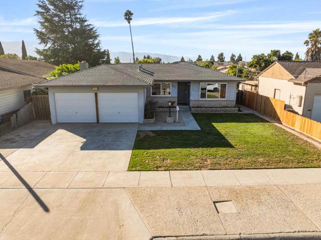 641 Main Street, Soledad CA: https://media.crmls.org/mediaz/70d2ee02-412c-4c9b-b306-52f1f56313f8.jpg