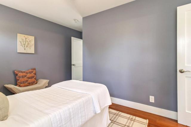 236 Willow Road, Menlo Park CA: https://media.crmls.org/mediaz/70d3e5d1-0fde-4adf-a558-02620664728e.jpg
