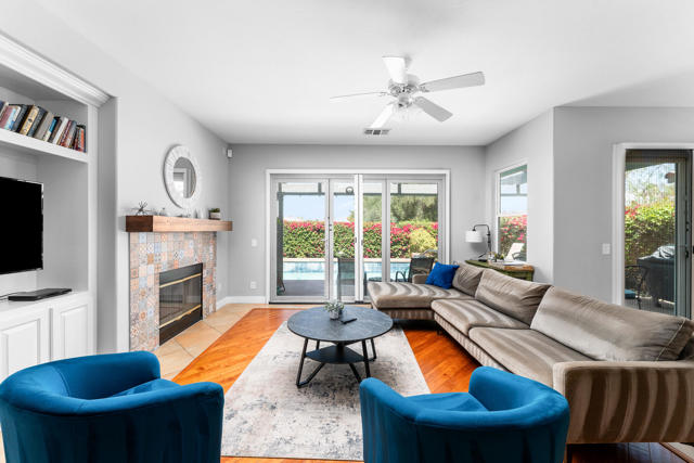 82626 Redford Way, Indio CA: https://media.crmls.org/mediaz/70d3fe41-00fc-4dc7-abff-0bfd55a437ca.jpg