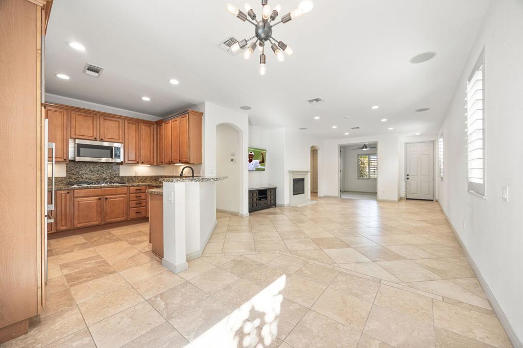 MLS #219144640DA image #7