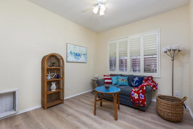 1935 Cresthaven Dr, Vista CA: https://media.crmls.org/mediaz/70d46064-360a-40b8-863e-5aa708e32ef4.jpg