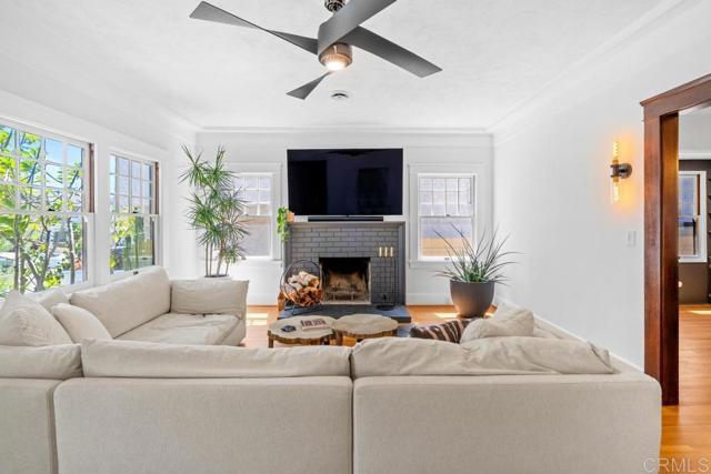 Detail Gallery Image 10 of 63 For 3760 Grim Ave, San Diego,  CA 92104 - 3 Beds | 2 Baths
