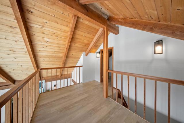 688 Calabasas Road, Watsonville CA: https://media.crmls.org/mediaz/70d6bbb0-3ff5-4556-830a-7d6db9586f58.jpg