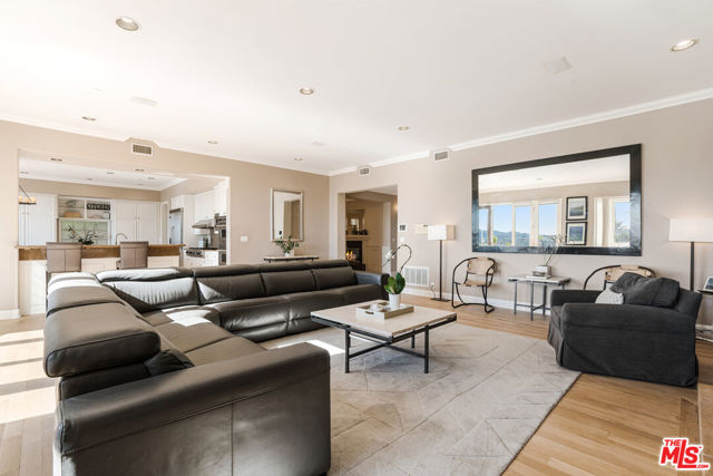 Drew Fenton | 16742 Via Pacifica Pacific Palisades CA | MLS: 7348440