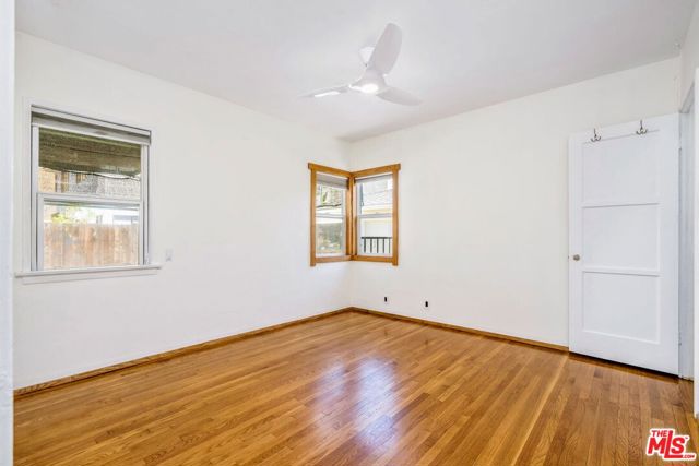 11245 Huston Street, North Hollywood CA: https://media.crmls.org/mediaz/70d76ba7-323e-4815-8a16-845ed7ed93bb.jpg